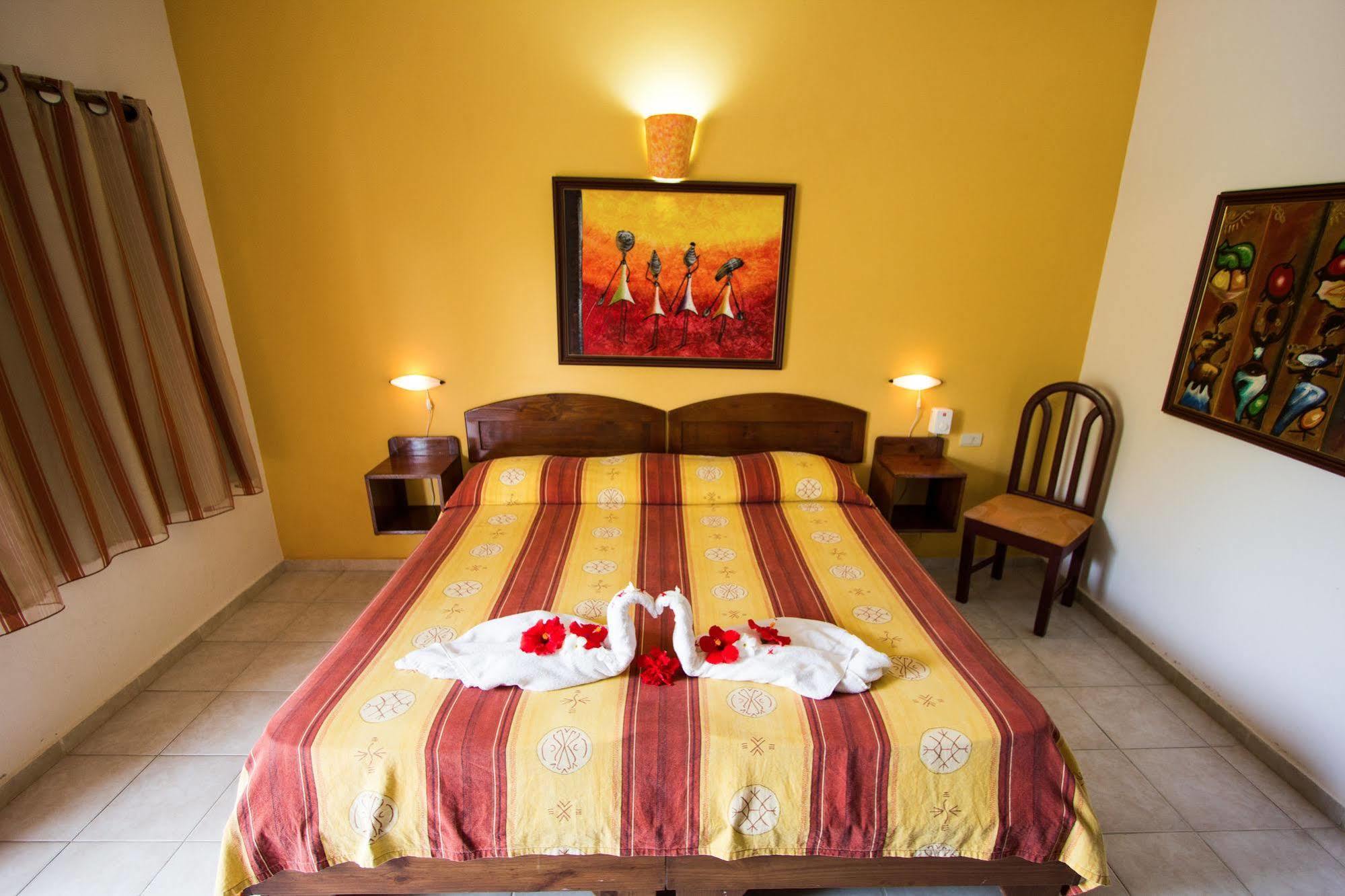 Soficu Hotel El Eden Dominicus Bayahibe Bagian luar foto
